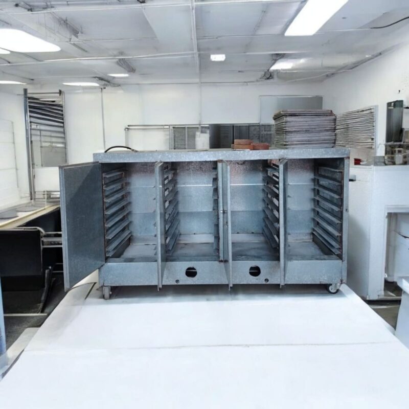 Calentón para 28 charolas